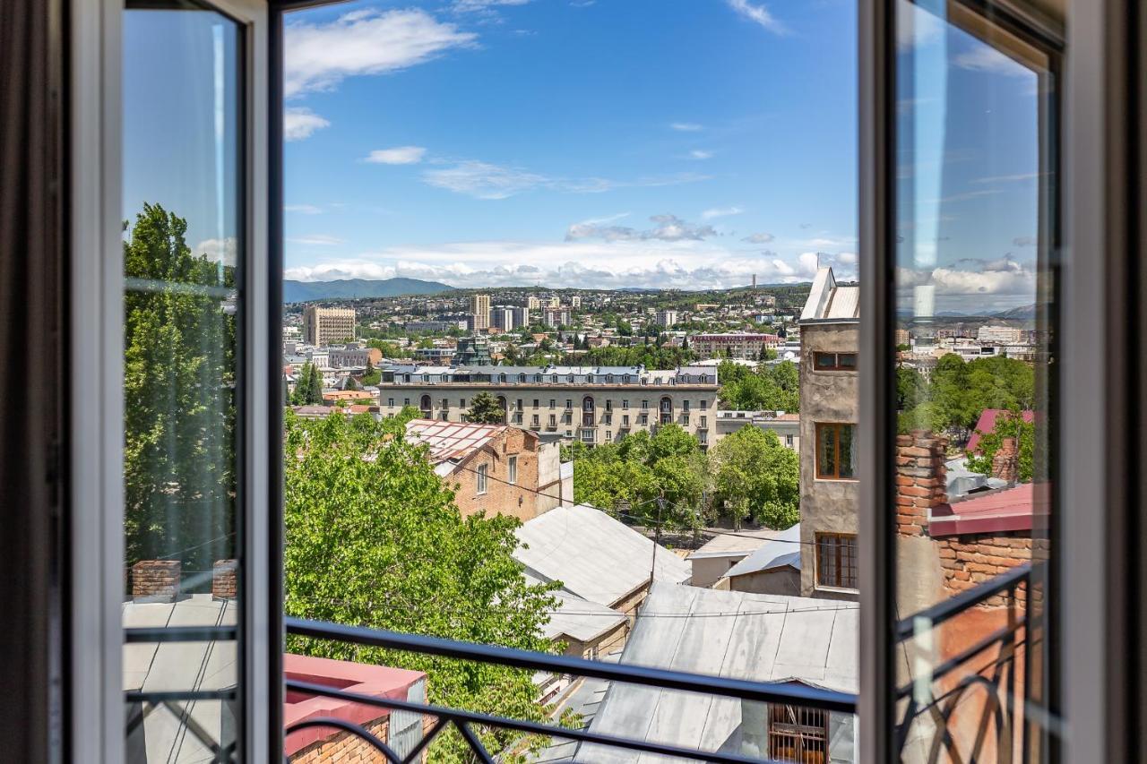 A5 Hotel Tbilisi Exterior photo