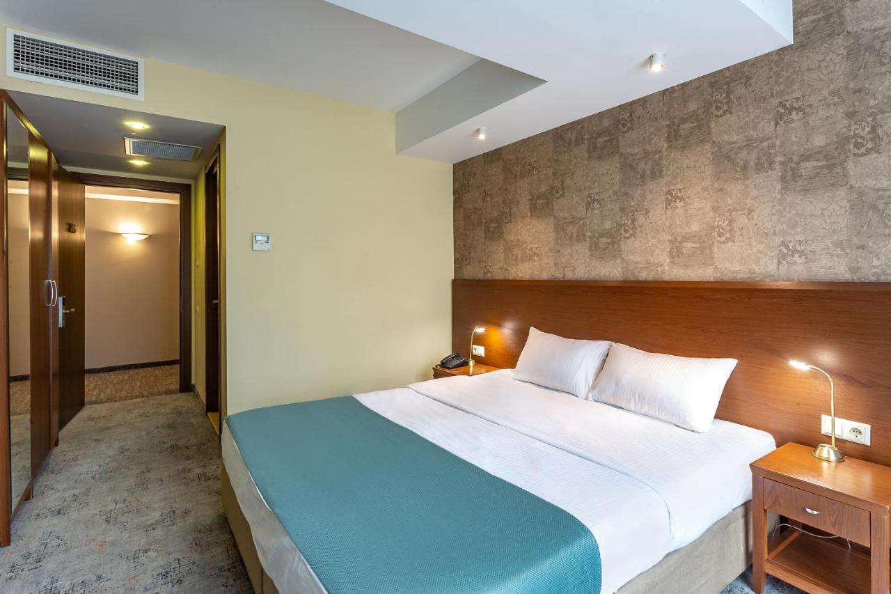 A5 Hotel Tbilisi Exterior photo